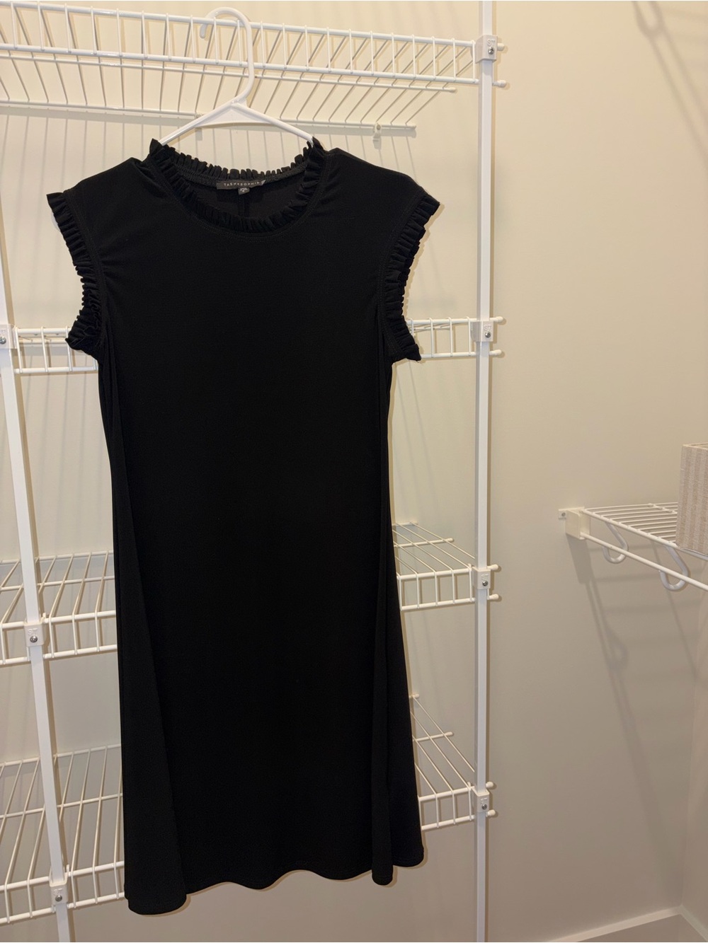 Elegant Black Midi Dress with Ruffle Trim